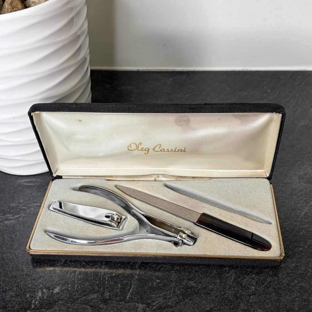 NEW Oleg Cassini Nail Tool Grooming Kit Vintage Set Pointed Tip File Clippers +